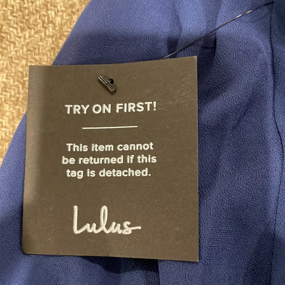 Lulus Lady’s Small Navy Dress Shell and Lining 100% Polyester - Picture 6 of 9